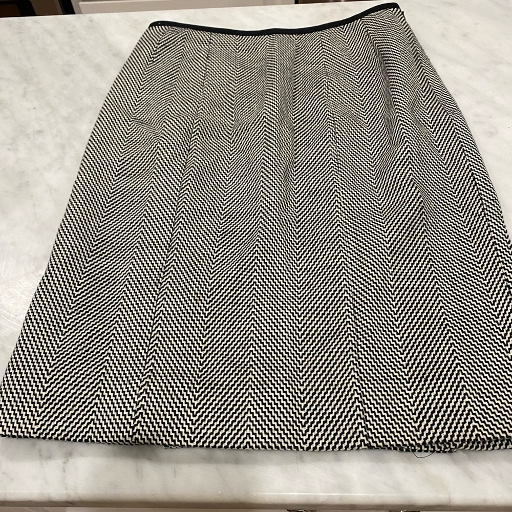 Per se Gray/black wool a-line skirt, sz 2